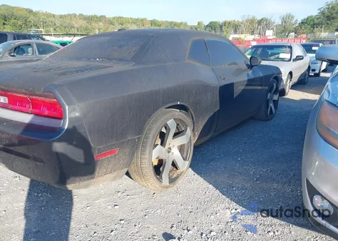 2013 Dodge Challenger Sxt Plus z USA, uszkodzony, nr VIN 2C3CDYAG8DH599764